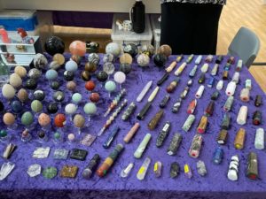 healing-crystals-and-gifts-1 healing-crystals-and-gifts-1